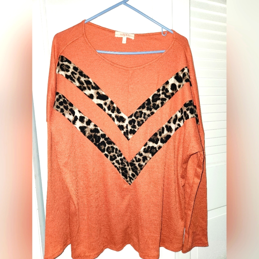 Hailey&Co top Large